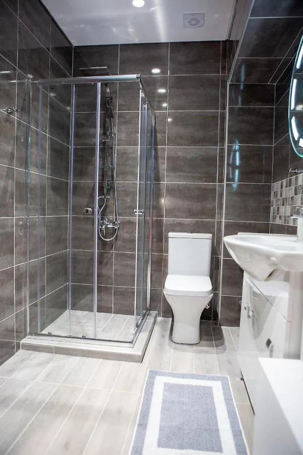 Angel Deluxe Apartments & Suites Thessaloniki 0*,